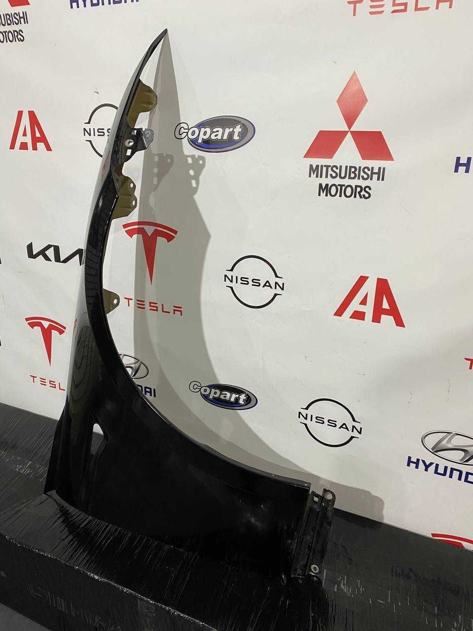 Крило праве Tesla Model S 2013-2020