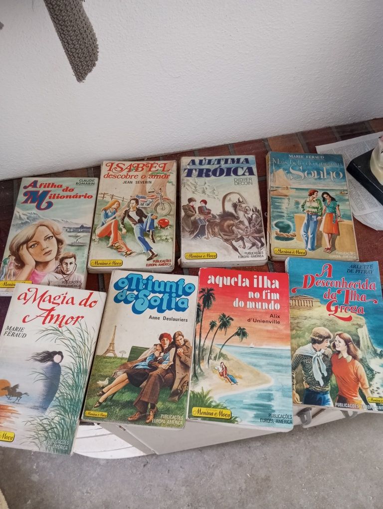 8 volumes coleção Menina e Moça