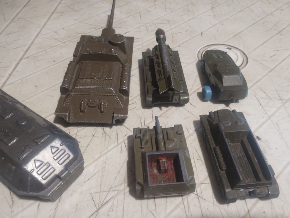 Военная техника, игрушки ссср