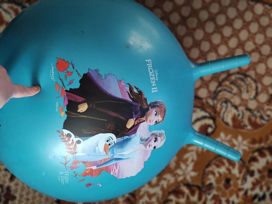 Piłka skoczek dla dzieci zabawy kraina lodu