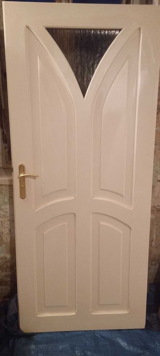 Sprzedam drzwi wewnętrzne drewniane