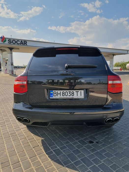 Porsche Cayenne Turbo