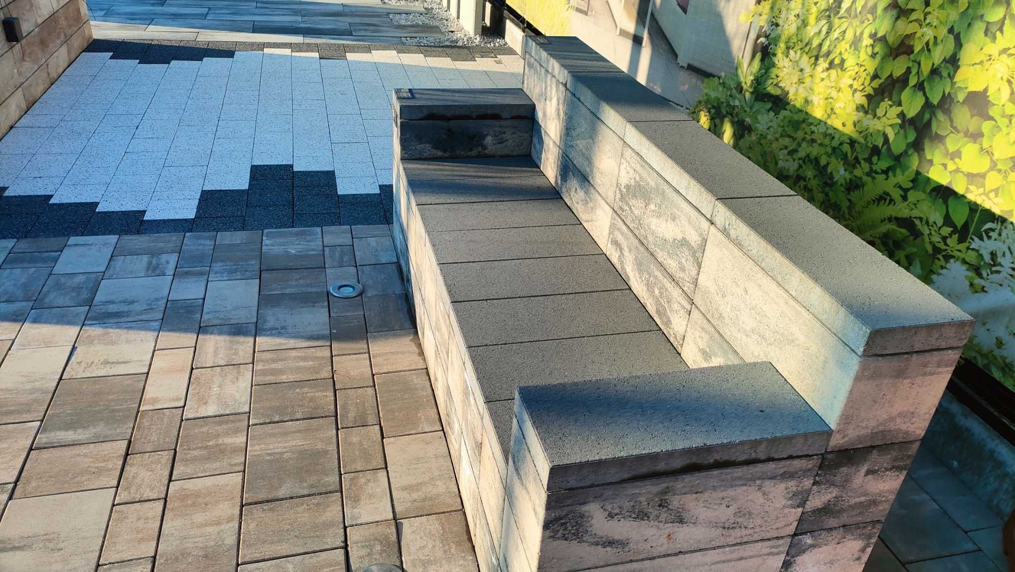 Meble ławka sofa ogrodowa ogrodzenie meble nowoczesne mur płot beton