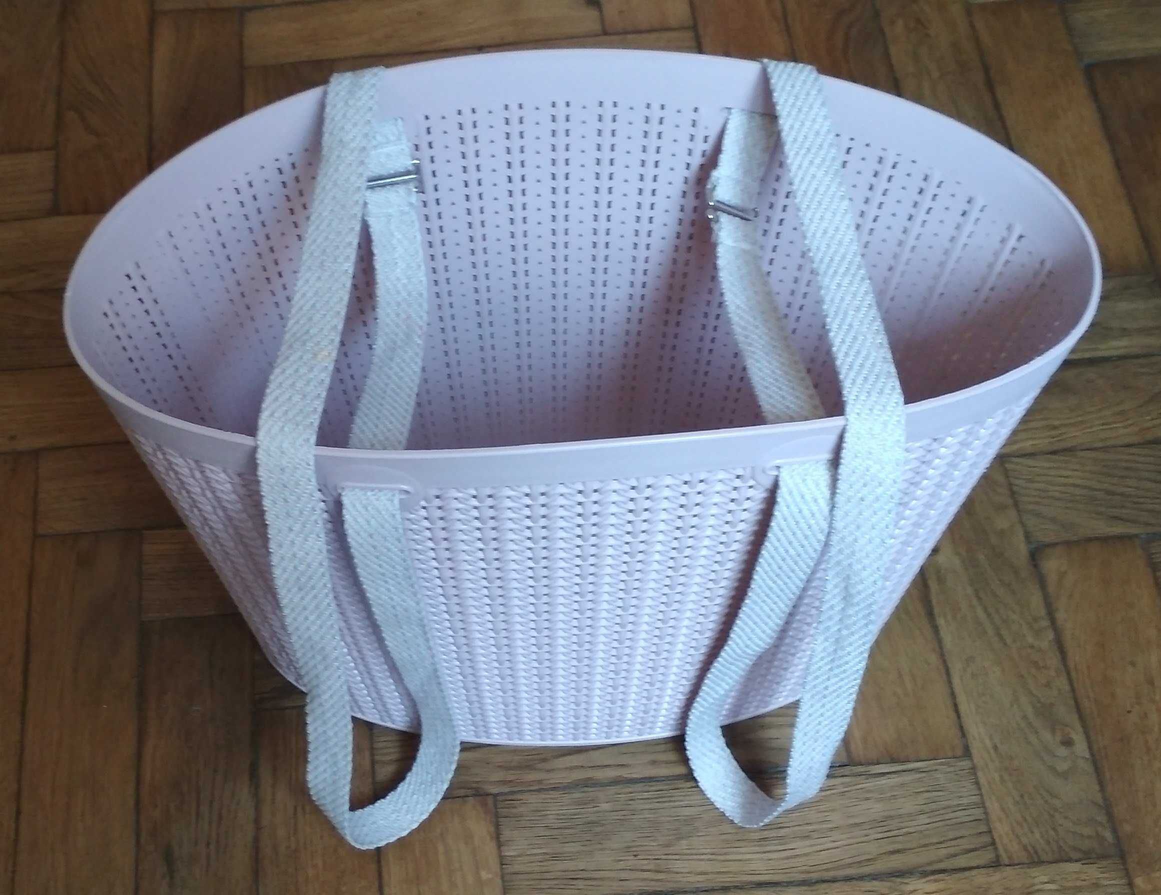 Пластиковая сумка корзинка в стиле «пин-ап» «Üçsan Plastik» (Турция)