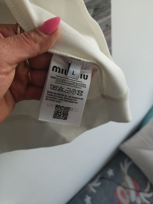 Śliczny dres miu miu