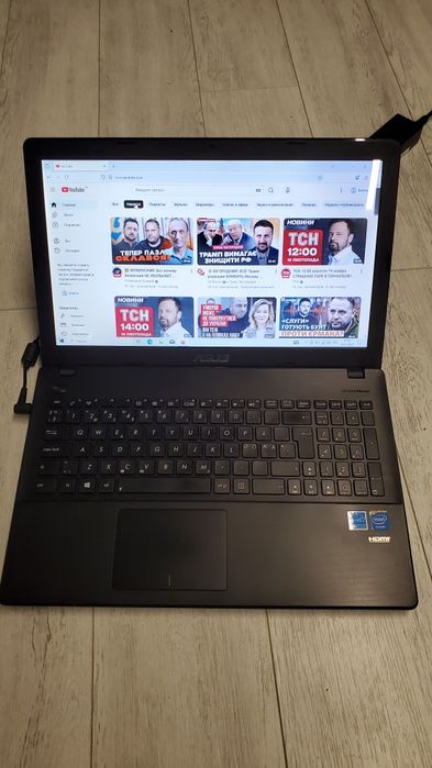 Ноутбук Asus D550c 15.6 дюйм.