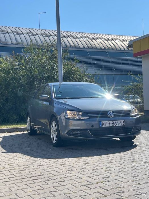 Volkswagen Jetta 2.0 mpi LPG Zwykły automat(nie DSG)