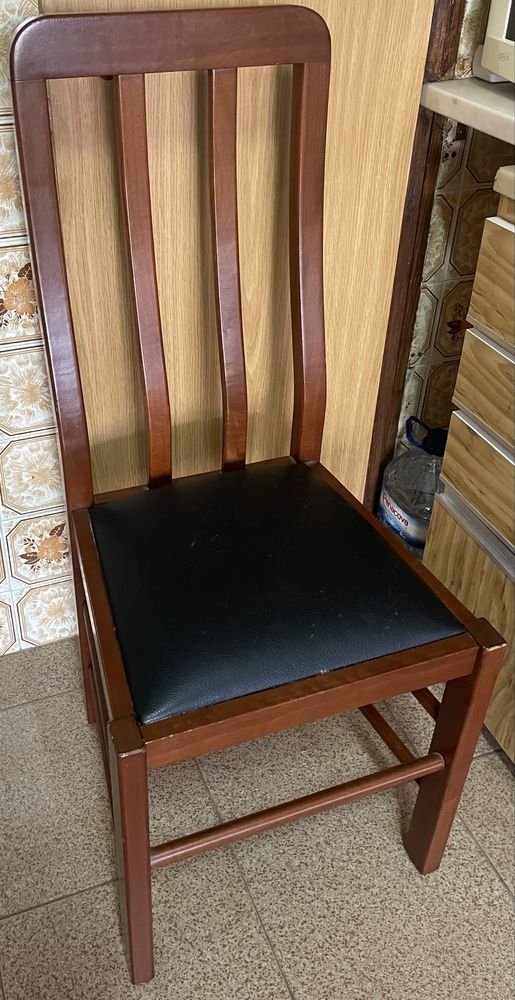 Cadeiras mesa de sala cerejeira macissa