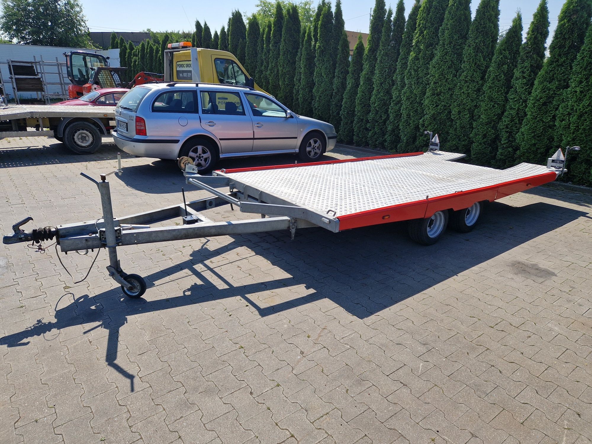 WYNAJEM, BUS Blaszak, oraz Auto laweta, do wynajęcia