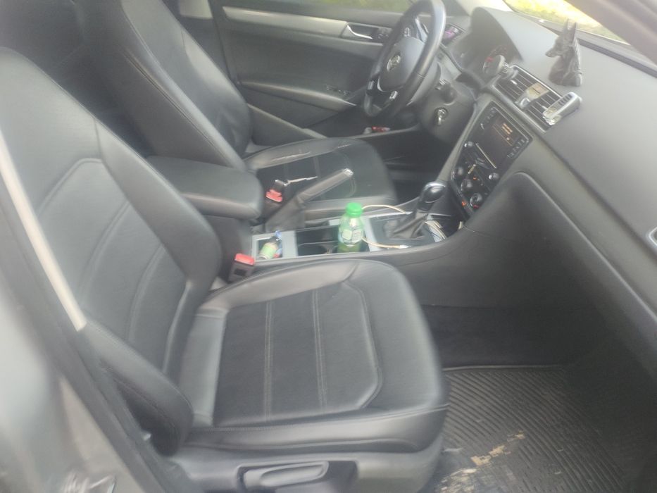 Продам свой автомобиль Фольксваген Пассат В.7.2013 года.