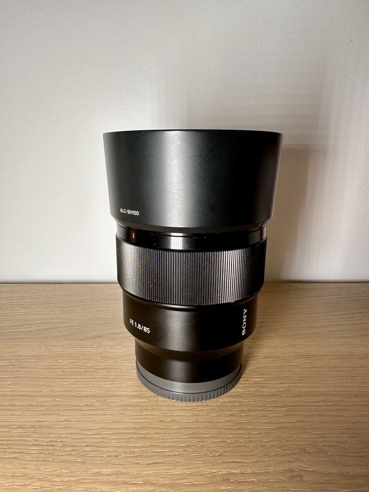 Sony FE 85 mm 1.8