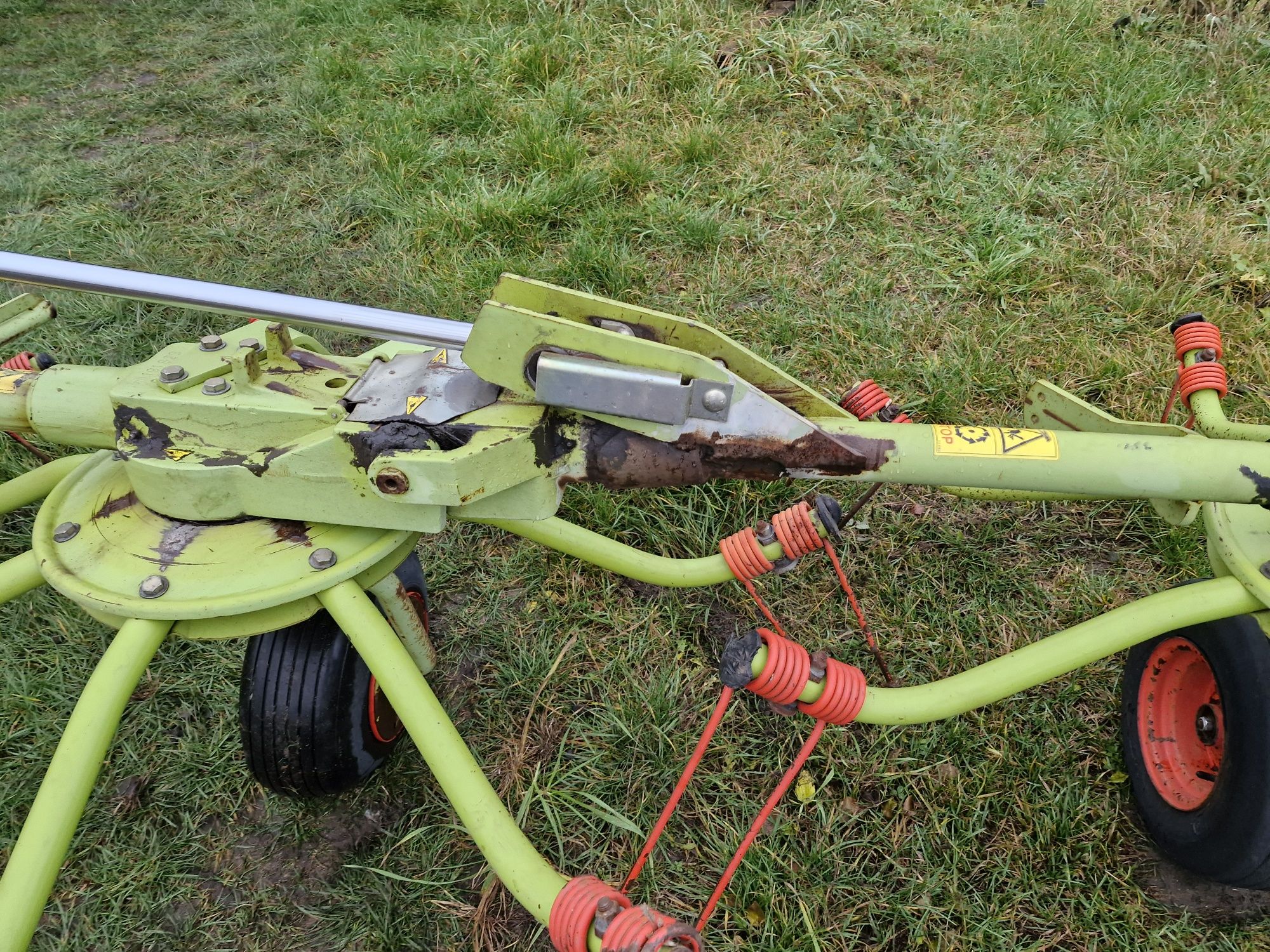 Sprzedam przetrzasarke claas volto 1050t