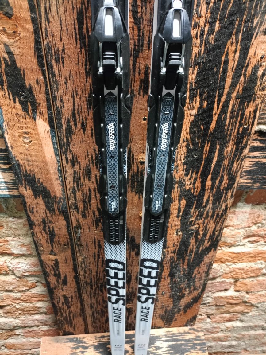 Narty biegowe Madshus Race Speed Skin 192 cm NNN