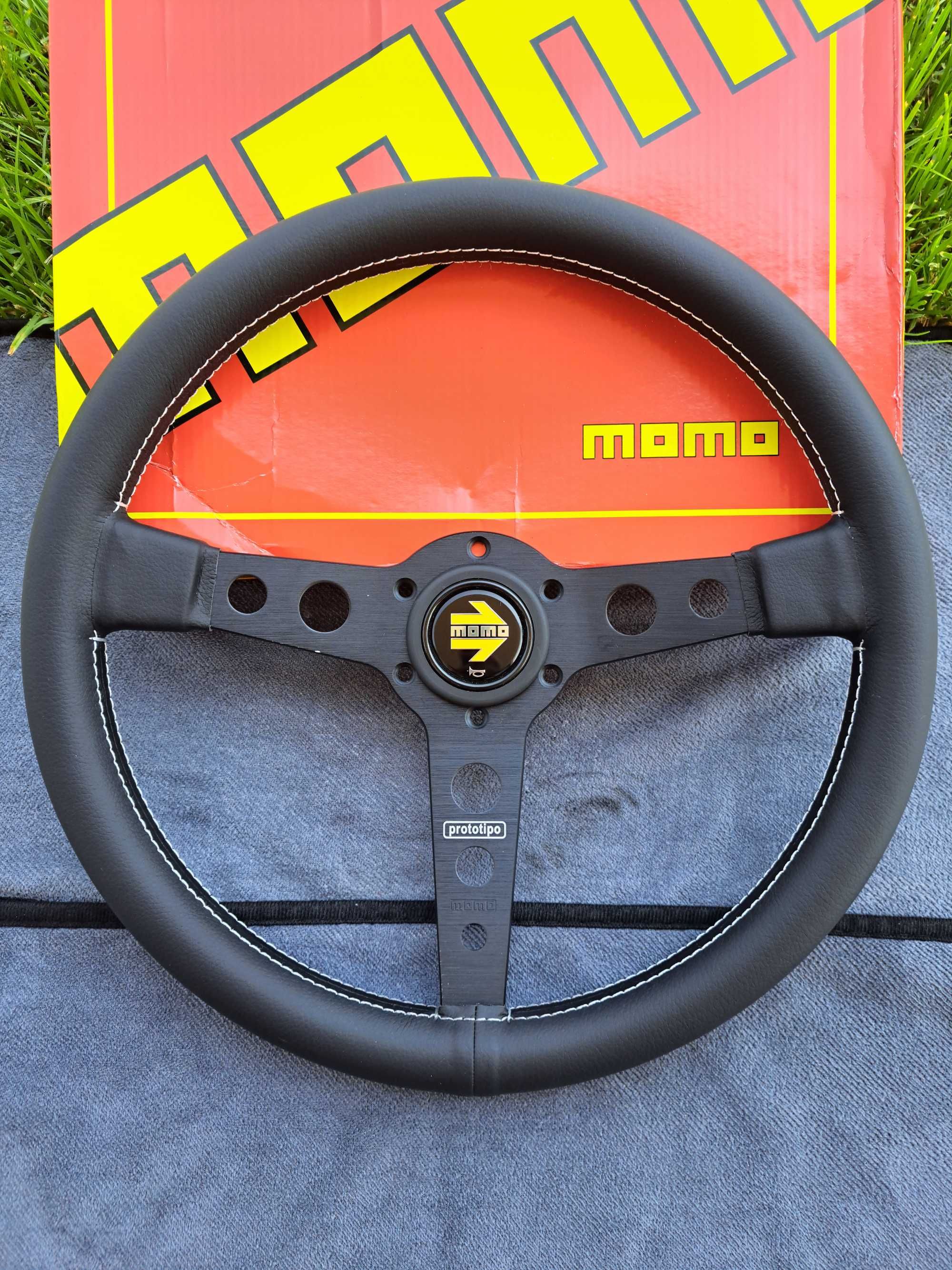 Volantes réplica Nardi, Momo, OMP, etc.