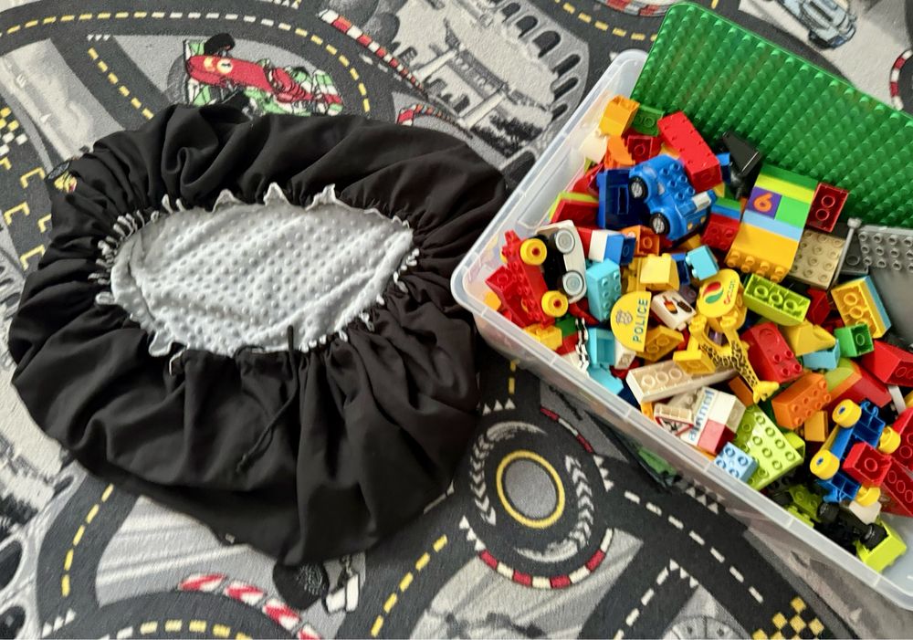 Mega zestaw LEGO DUPLO 7kg + okragla mata minky