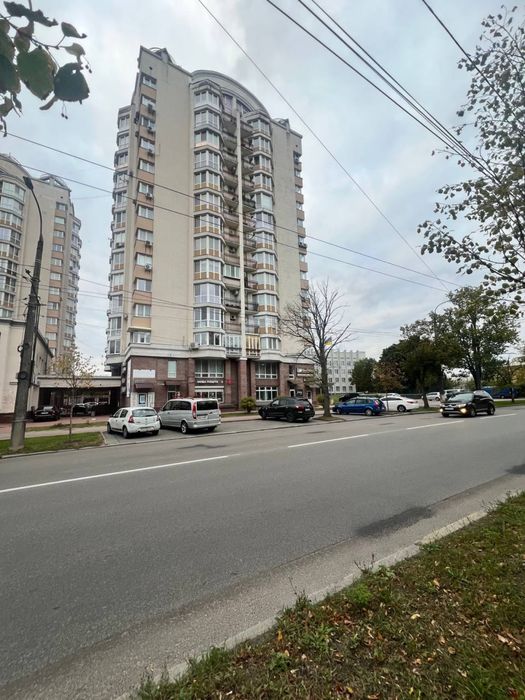 Здам в оренду ексклюзивну, простору 2х кімнатну квартиру!