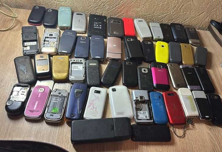 телефони нокіа поштучно в колекцію