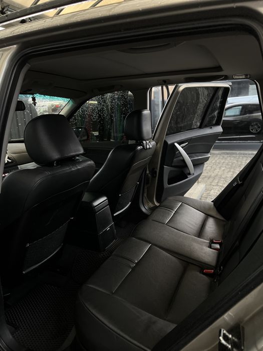 Bmw x3 e83 restyling