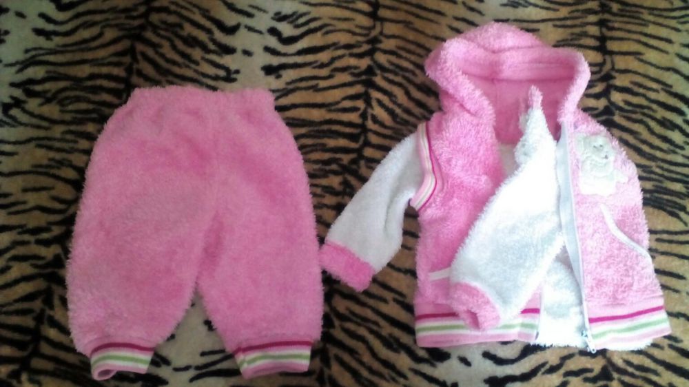 Продам дитячий костюм