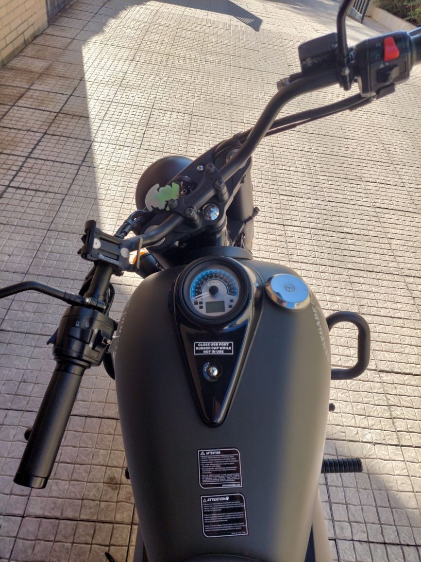 UM Renegade Commando 125