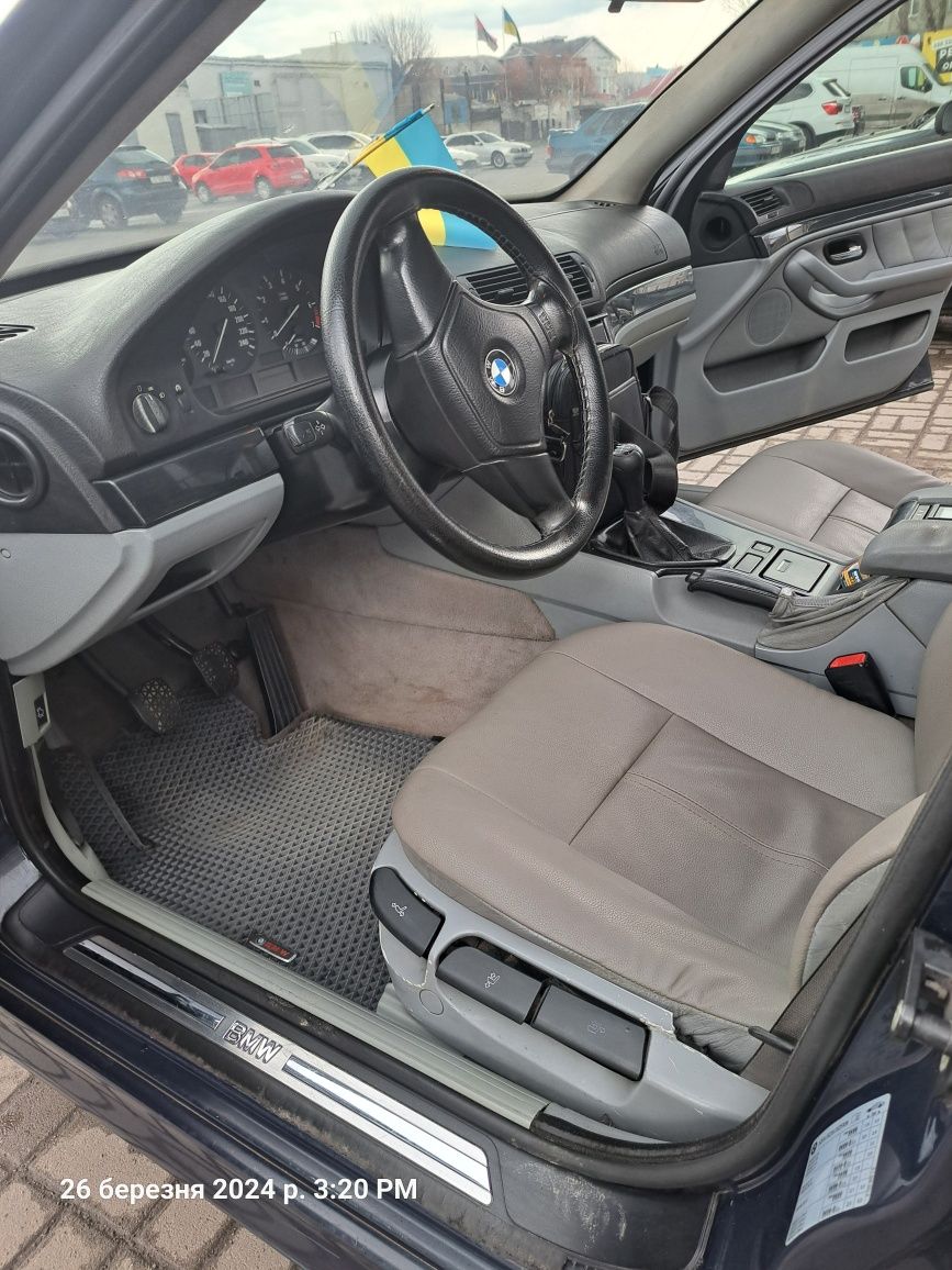 Авто BMW 5 series e39