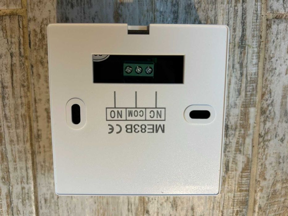 Терморегулятор Minco Heat ME83B термо реле для котла