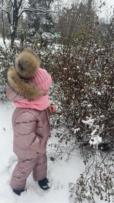 Продам зимовий комплект 110-116р