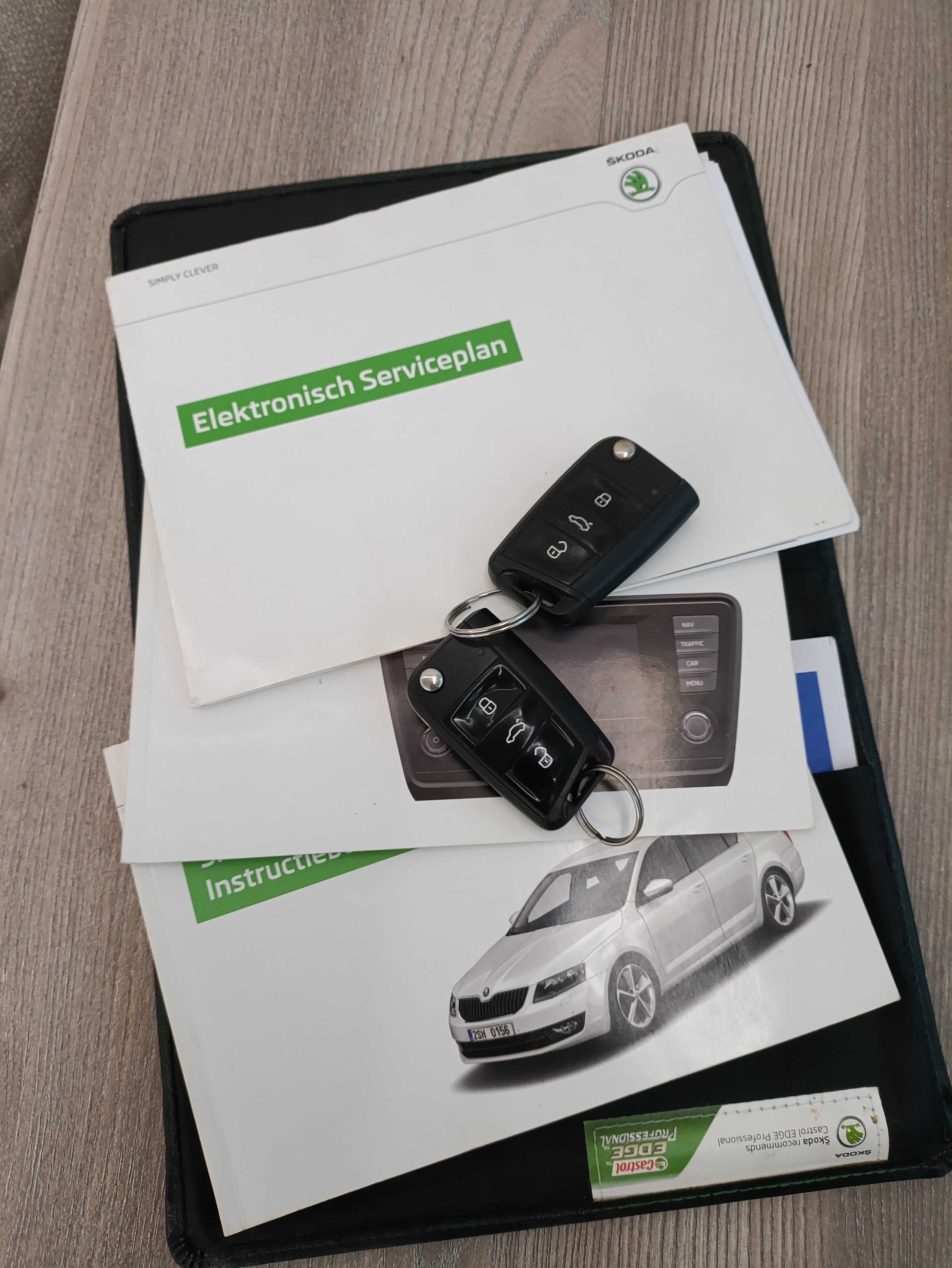 Продам Skoda Octavia 1.6 tdi