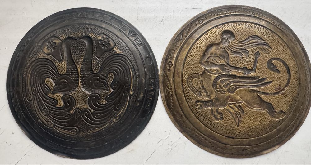 Сувенирные, декоративные тарелки с чеканкой СССР диаметр 12 см