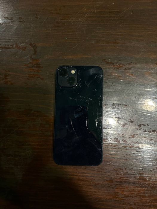 Айфон 13 з коробкою