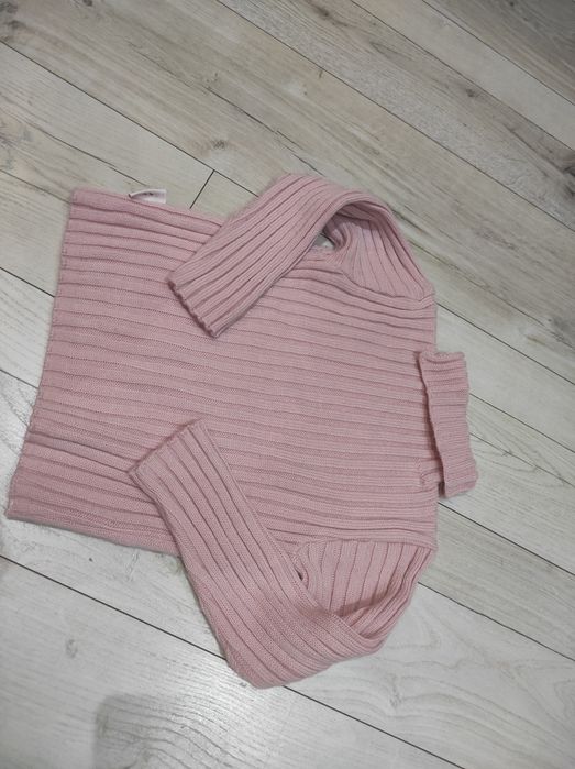 Sweterek dziewczęcy z golfem Wójcik