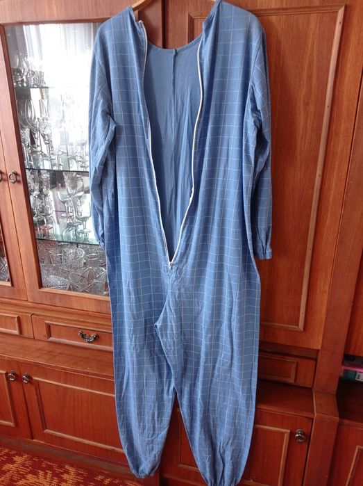 Комбінезон для хворих на деменцію