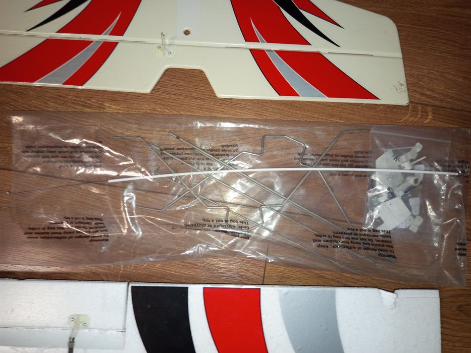 Літак Apprentice S 15e