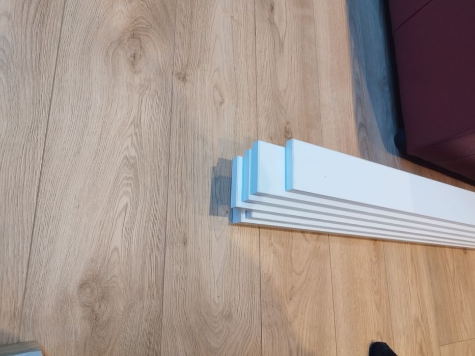 Listwa przypodłogowa biała