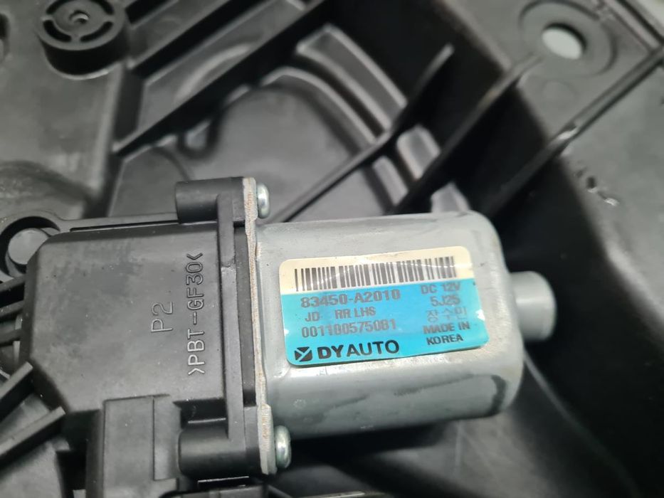 Elevador vidros trás esquerdo KIA Ceed Sportswagon (JD)