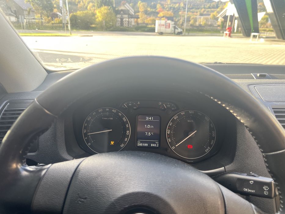 Автомобіль Skoda oktavia