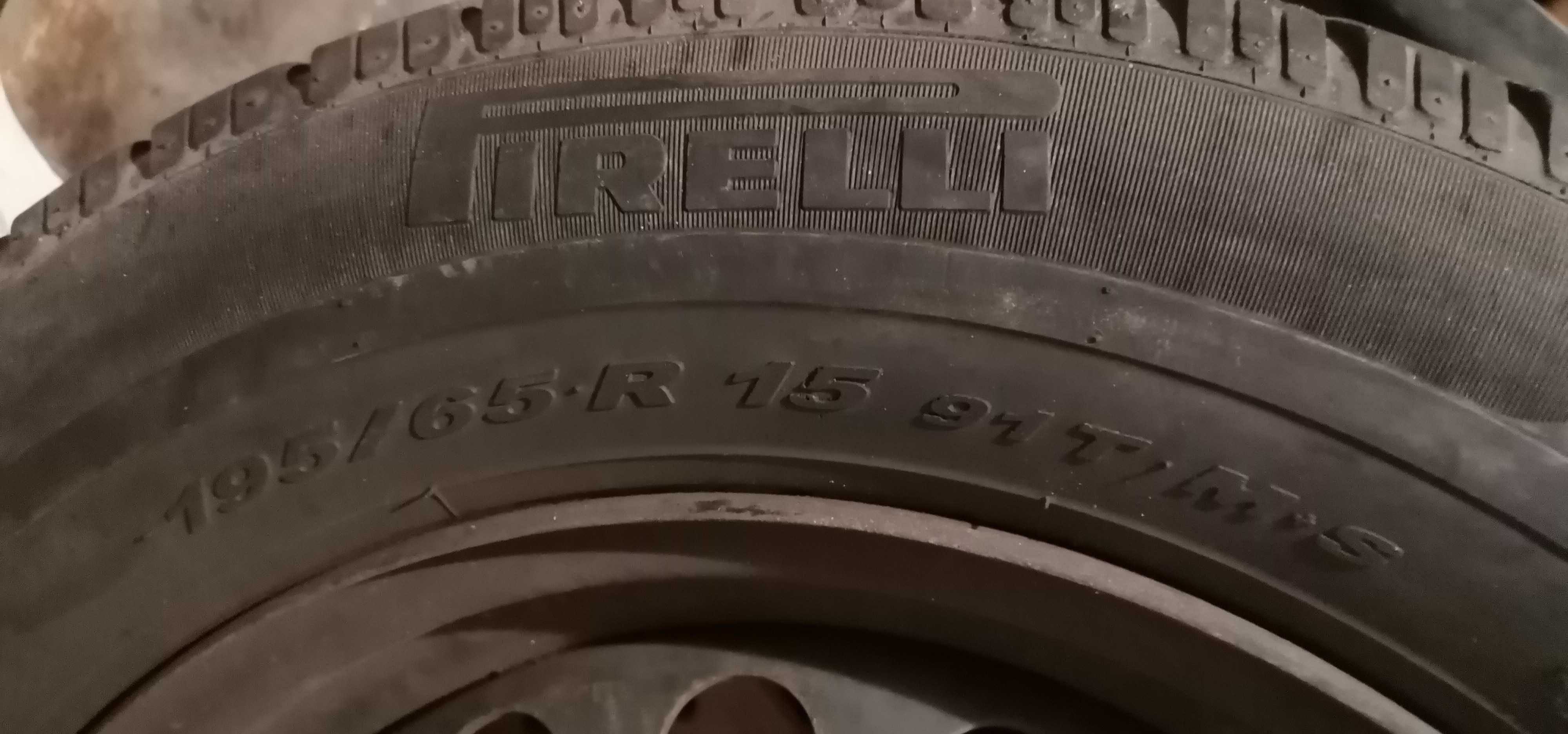 Pirelli 195/65 R15 91T M+S