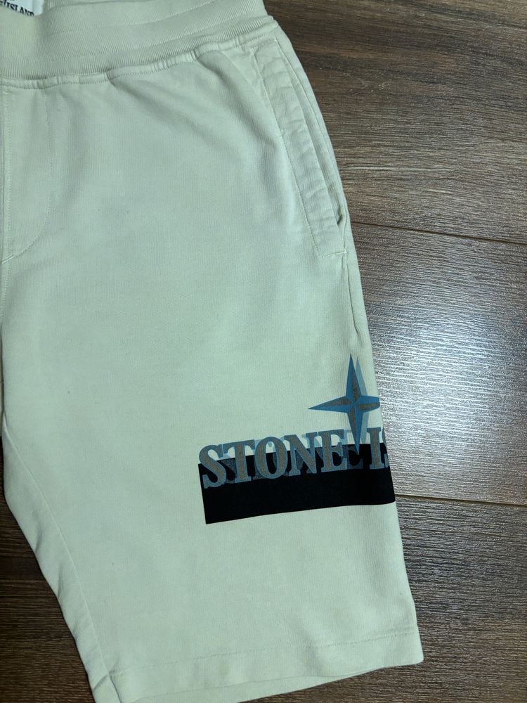 шорти stone island нових колекцій