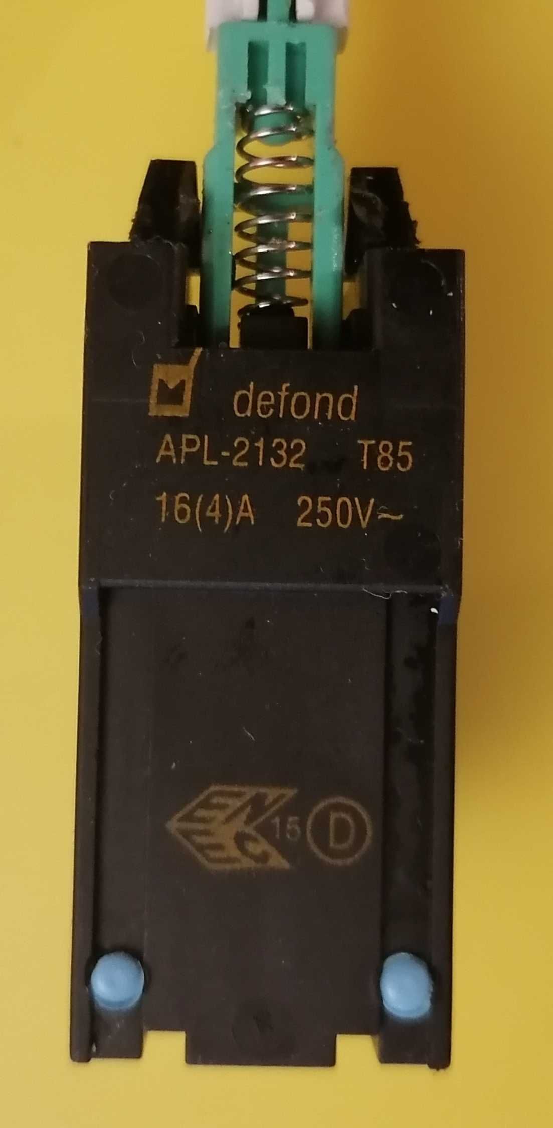 Кнопка вкл. (power). Electrolux ews 1046.