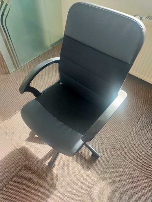 Sprzedam krzesło Renberget IKEA