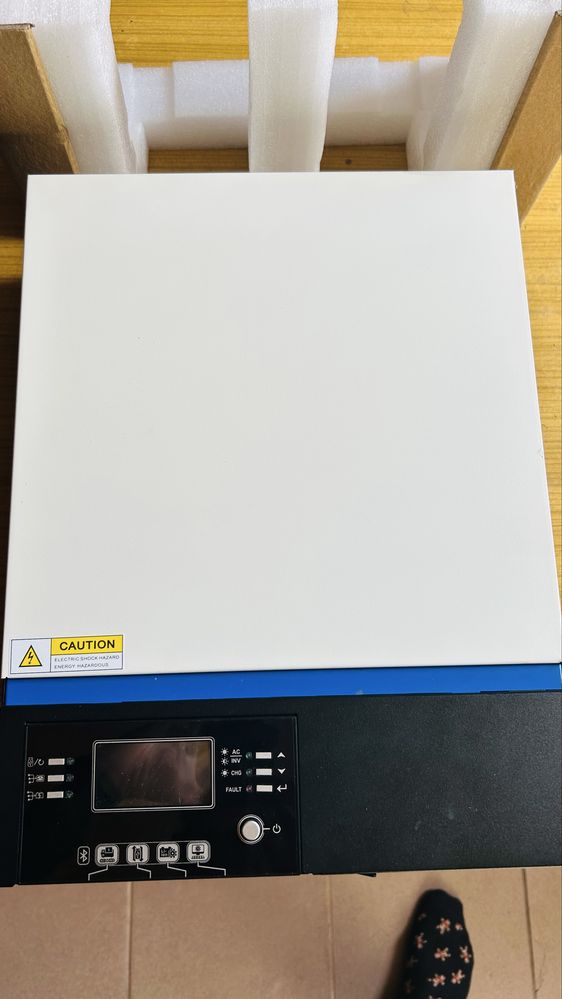 Inwerter ESB 10 kw uszkodzony