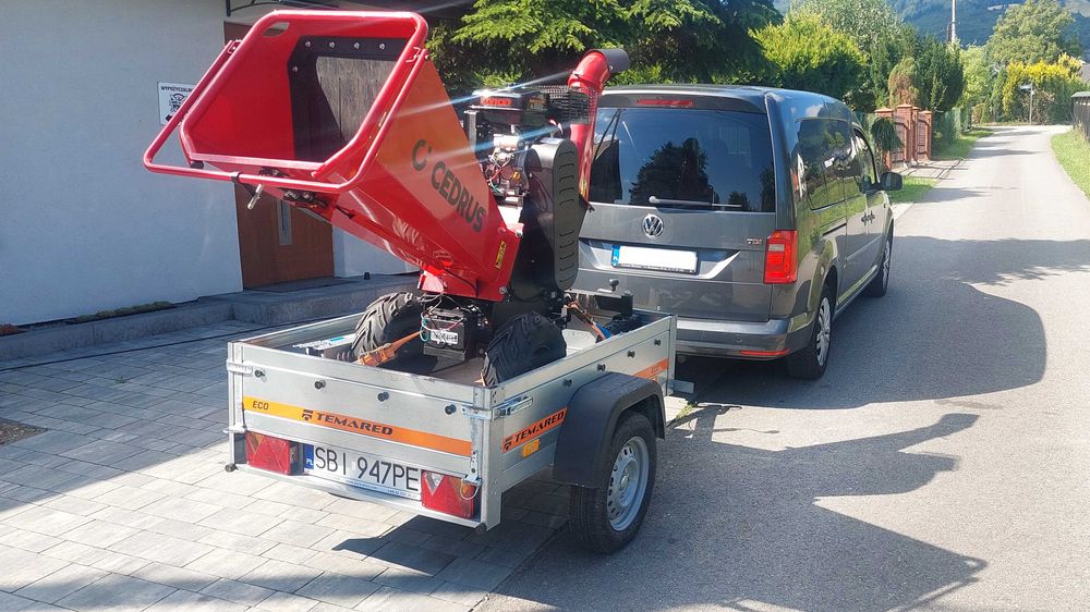 Rębak spalinowy mocny CEDRUS RB04 PRO-E 12KM możliwa przyczepa wynajem