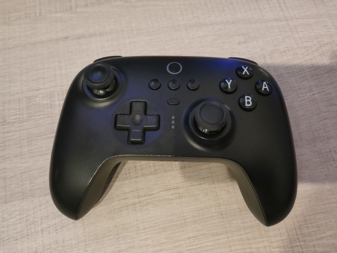 Kontroler 8BitDo Ultimate Bluetooth