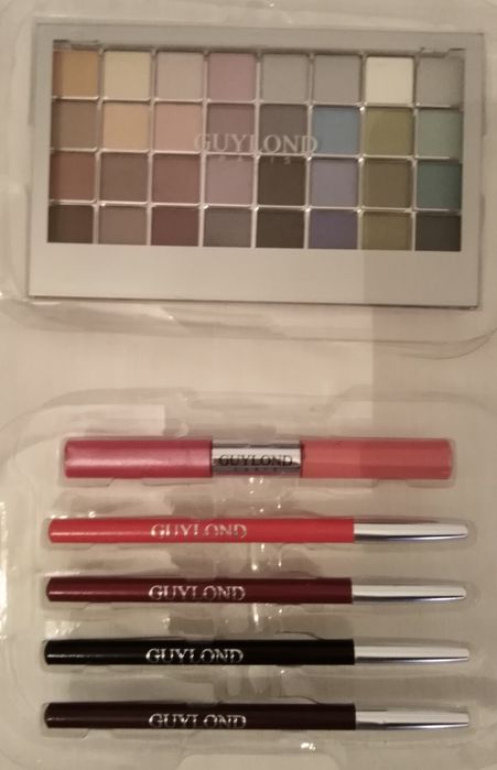 SALDOS - Conjunto maquilhagem Guylond NOVO. OFERTA DE NATAL