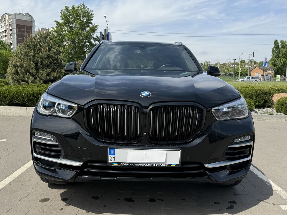 Продам BMW X5 G05 40i 2020года