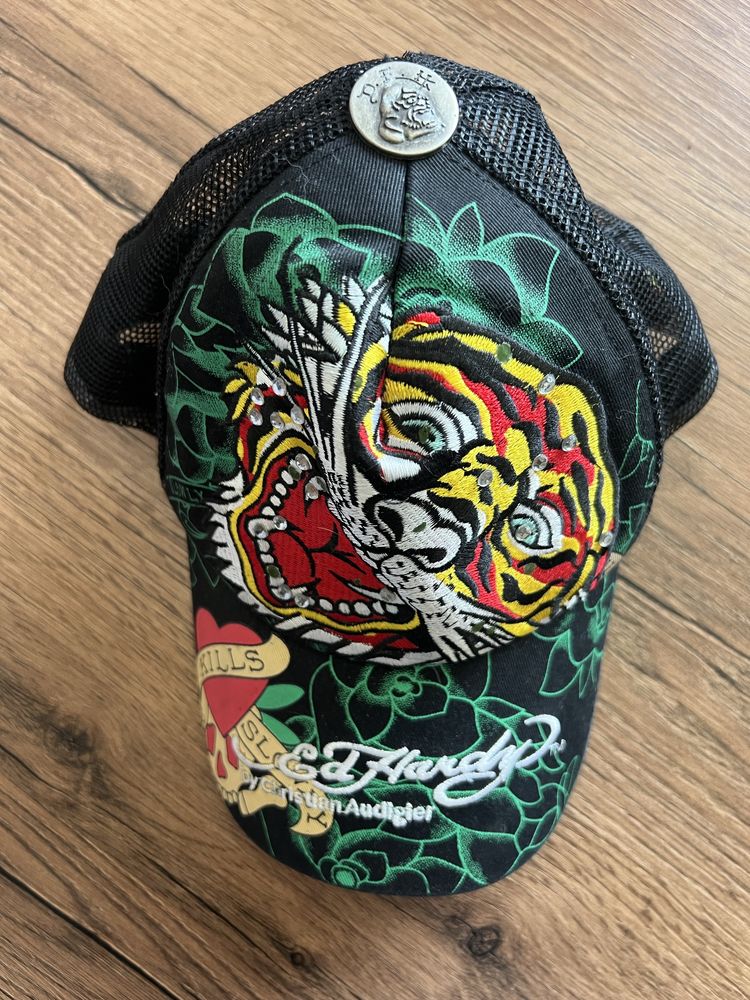 Кепка ed Hardy, by Christian Audigier