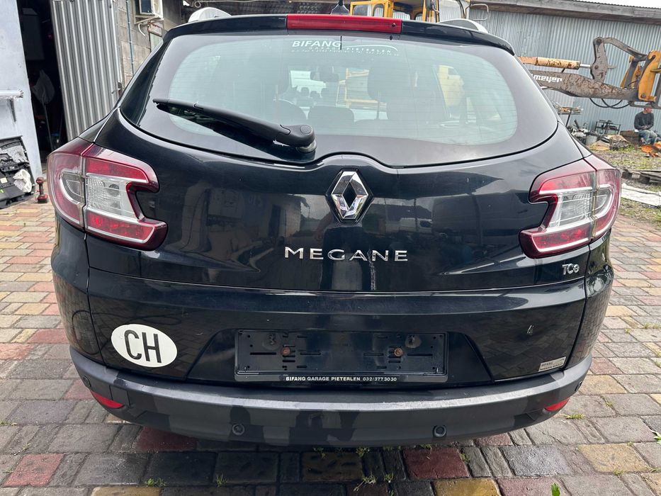 Торпедо Renault Megane III Консоль airbag   Панель Меган3 В наличии