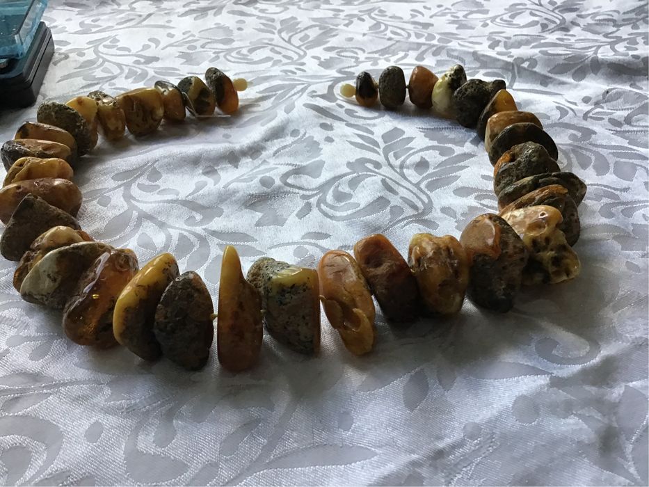 Korake bursztyn naturalny