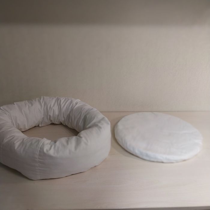 Лежанка для котов со съемным чехлом (новая)