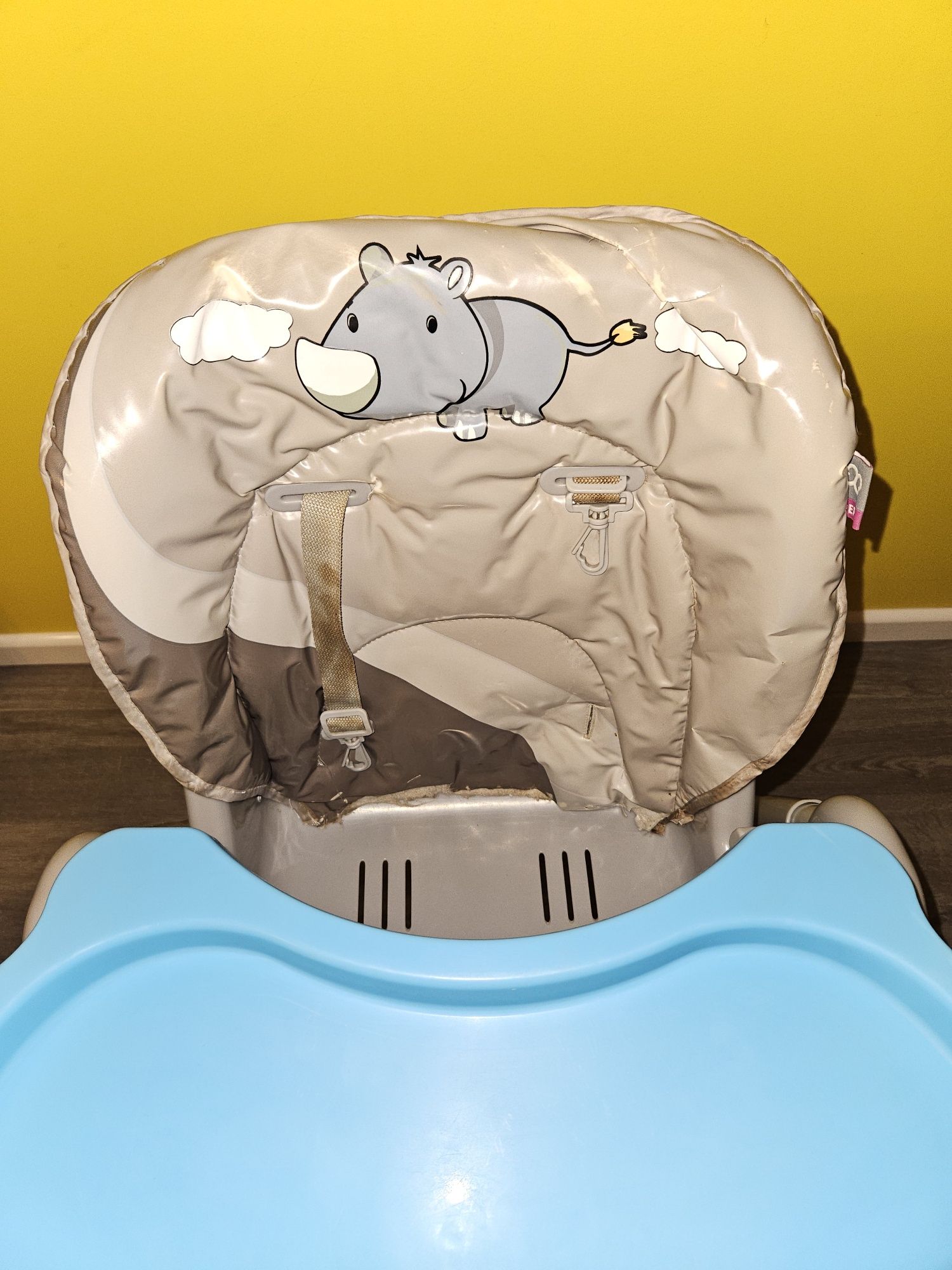 Krzesełko do karmienia baby design